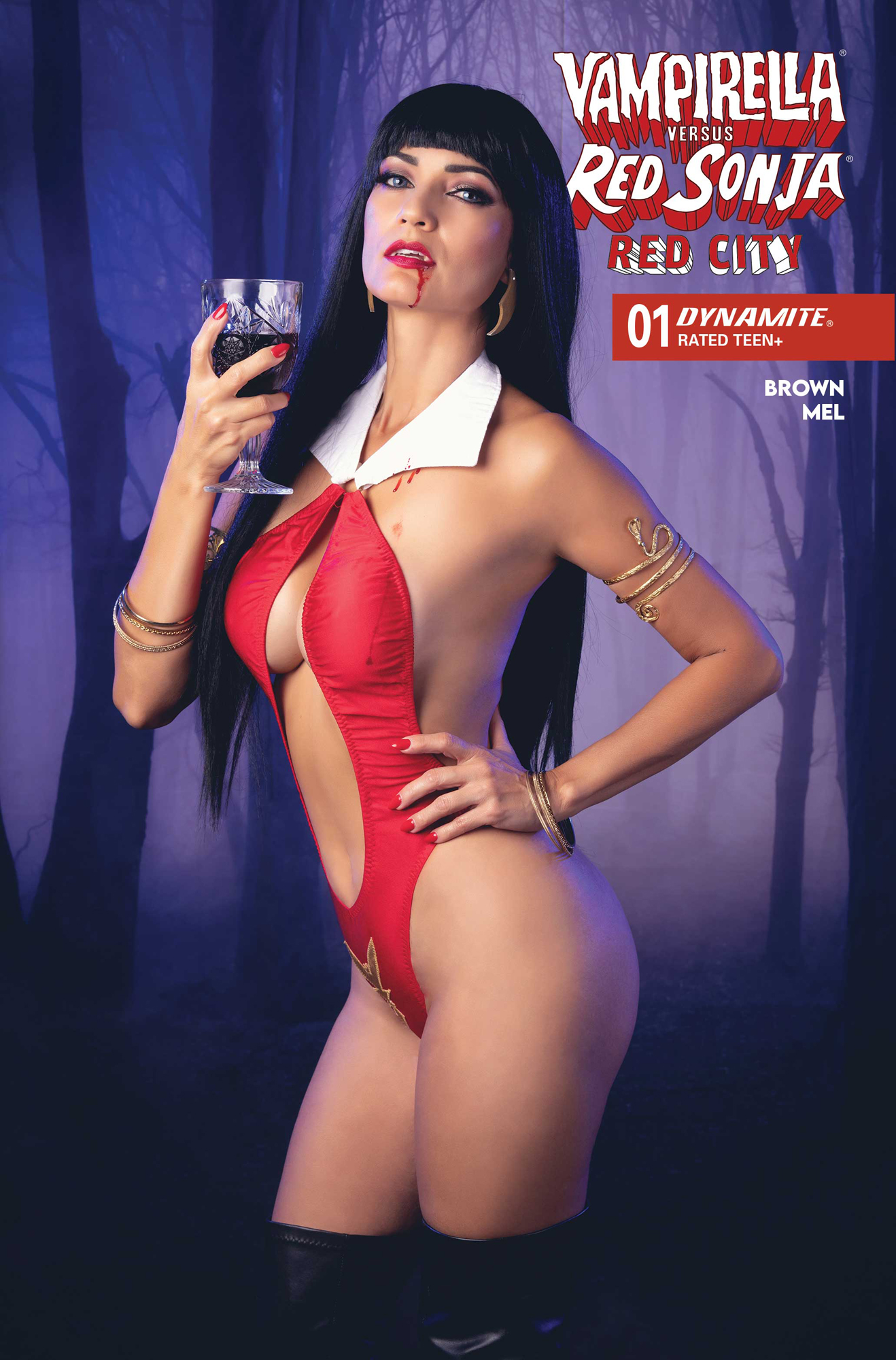 COSPLAY VAMPIRELLA Variant